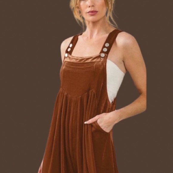 New Wide Leg Velvet Jumpsuit Overalls with Pockets - Picture 6 of 8